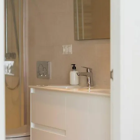 Nubes - Atico Premium Terraza Jacuzzi Y Parking 타리파