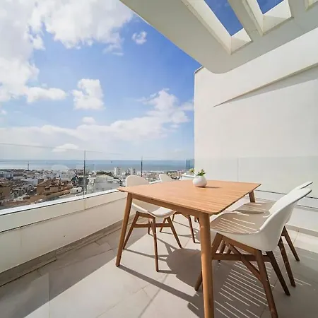 아파트 Nubes - Atico Premium Terraza Jacuzzi Y Parking